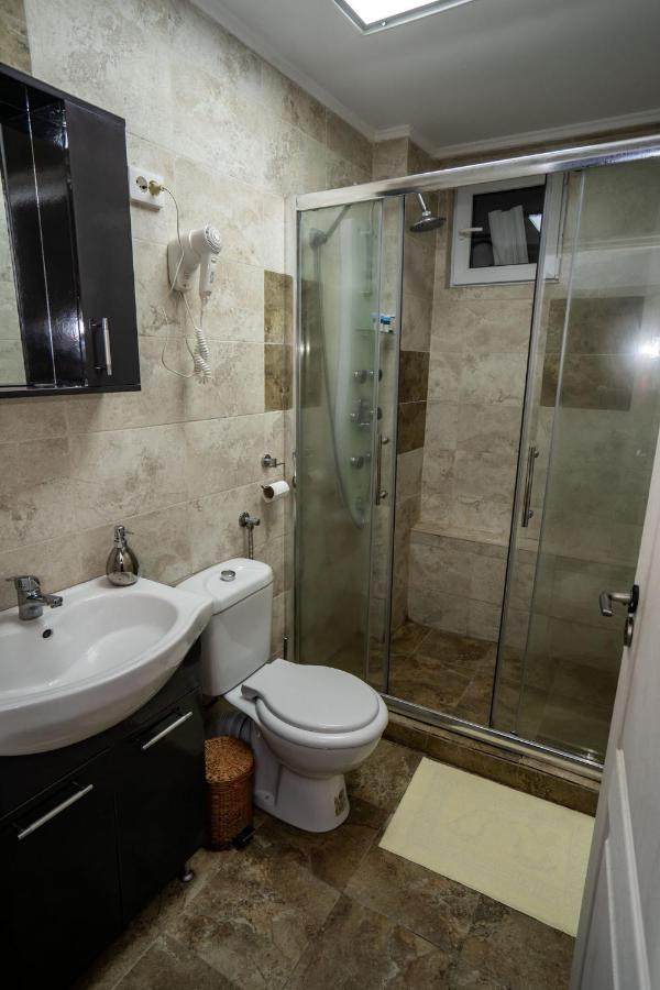 מלון Casa Del Flor קוסטינסטי מראה חיצוני תמונה