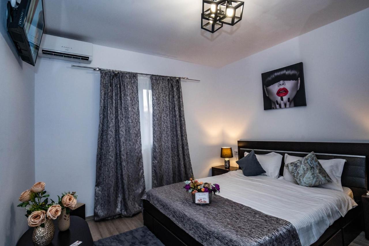 מלון Casa Del Flor קוסטינסטי מראה חיצוני תמונה